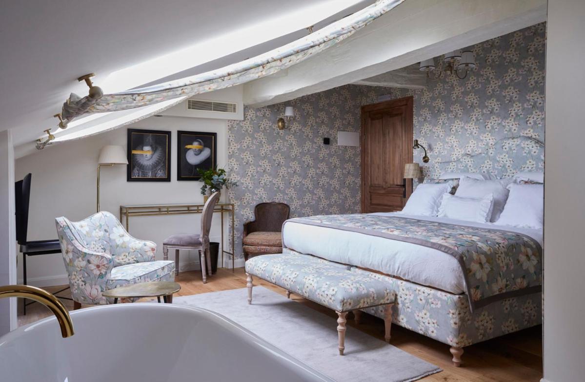 Helguera Palacio Boutique & Antique Vargas المظهر الخارجي الصورة